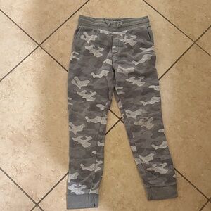 OshKosh B'gosh Gray Camo Kids Sweatpants